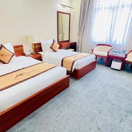 Khach San A1 Lang Son Hotell Exteriör bild