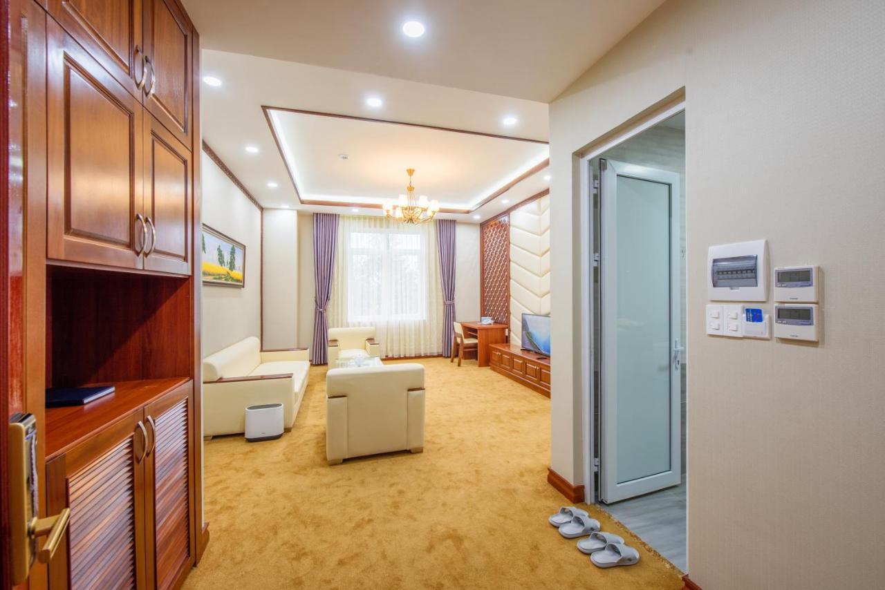 Khach San A1 Lang Son Hotell Exteriör bild