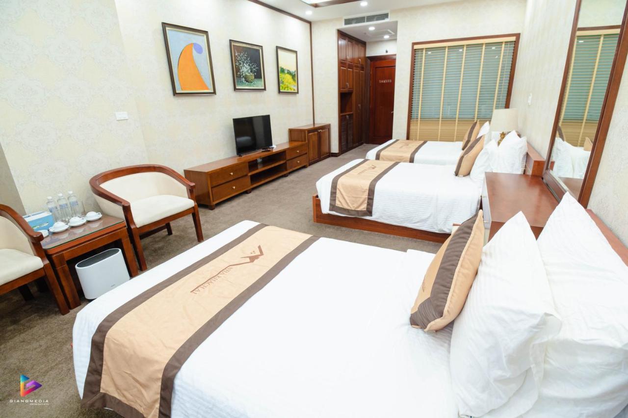 Khach San A1 Lang Son Hotell Exteriör bild