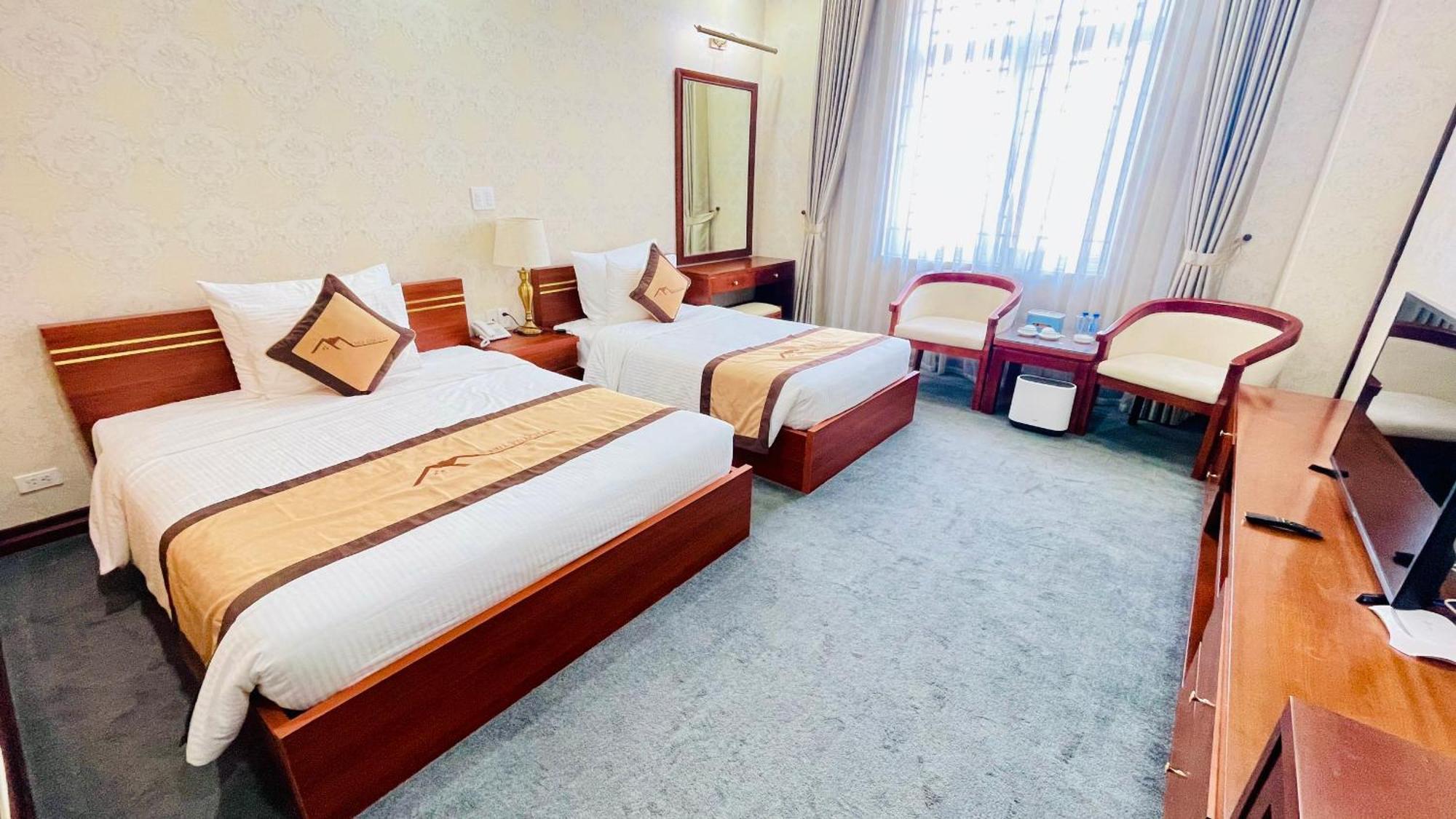 Khach San A1 Lang Son Hotell Exteriör bild
